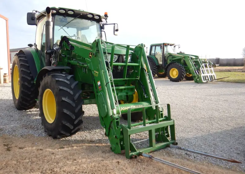 2015 John Deere 6125R photo 7