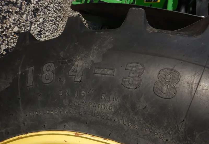 2015 John Deere 6125R photo 54