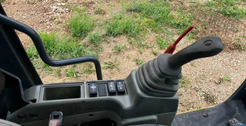 2014 John Deere 130G photo 45
