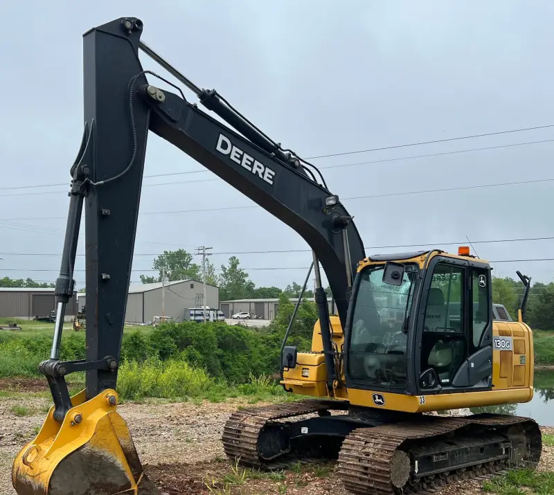 2014 John Deere 130G photo 1