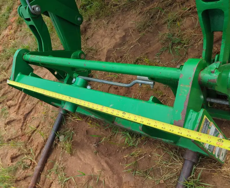 2016 John Deere 6135E photo 10