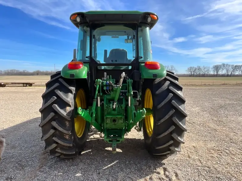 2022 John Deere 6105E Front Loader photo 2