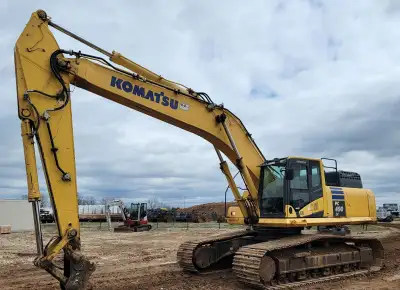 2012 Komatsu PC490LC-10