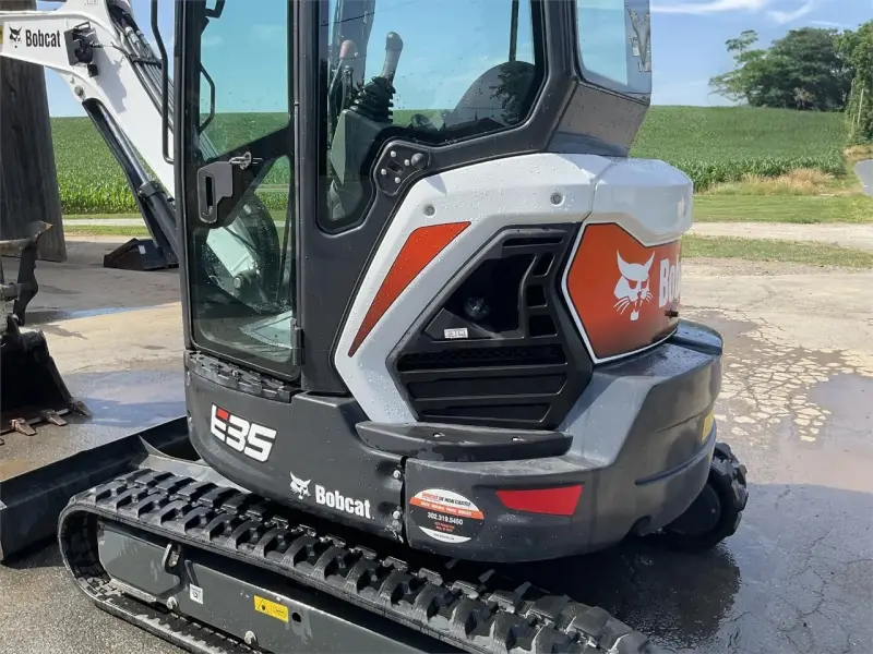 2021 Bobcat E35 Mini Excavator photo 3