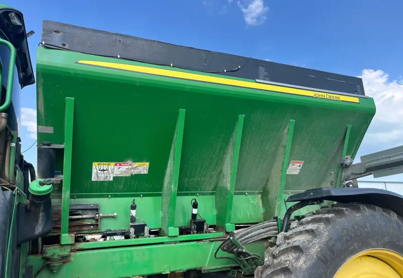 2013 John Deere 4940 photo 26