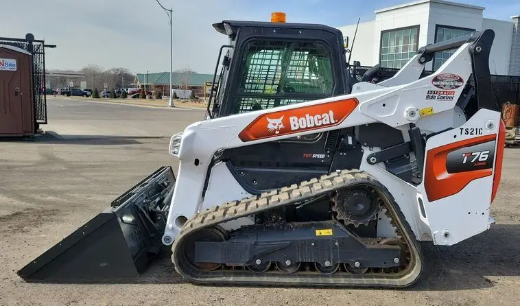 2021 Bobcat T76 Skid Steer Loader photo 8