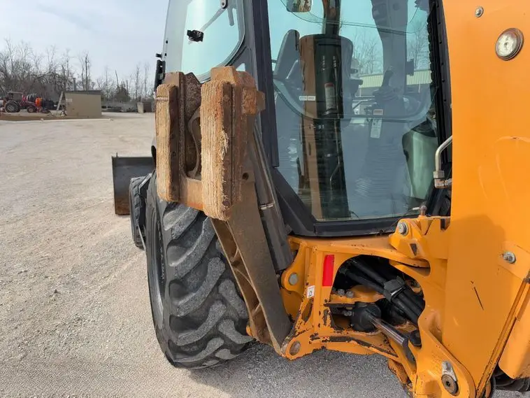 2019 Case 580 Super N Backhoe photo 43