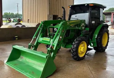 2021 John Deere 5075E