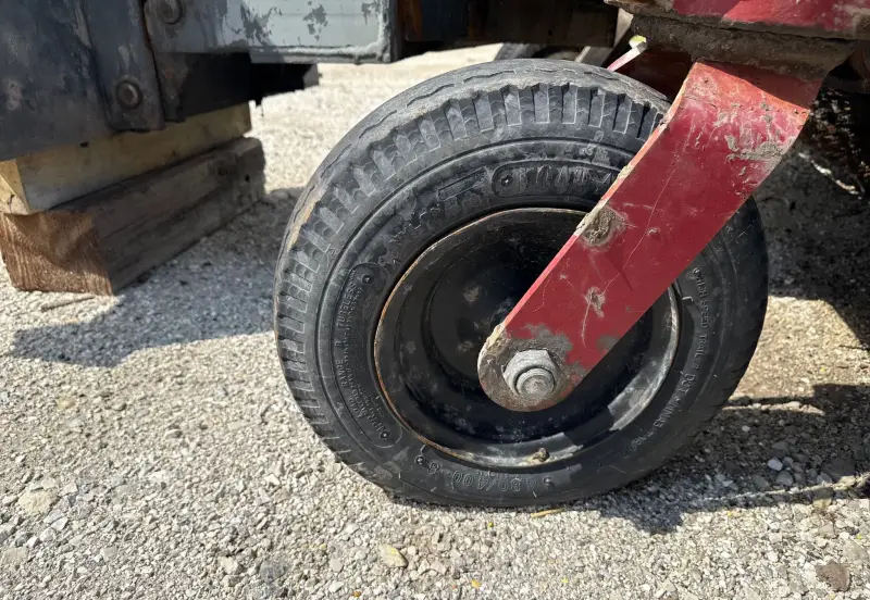 2000 Caterpillar 924G photo 130