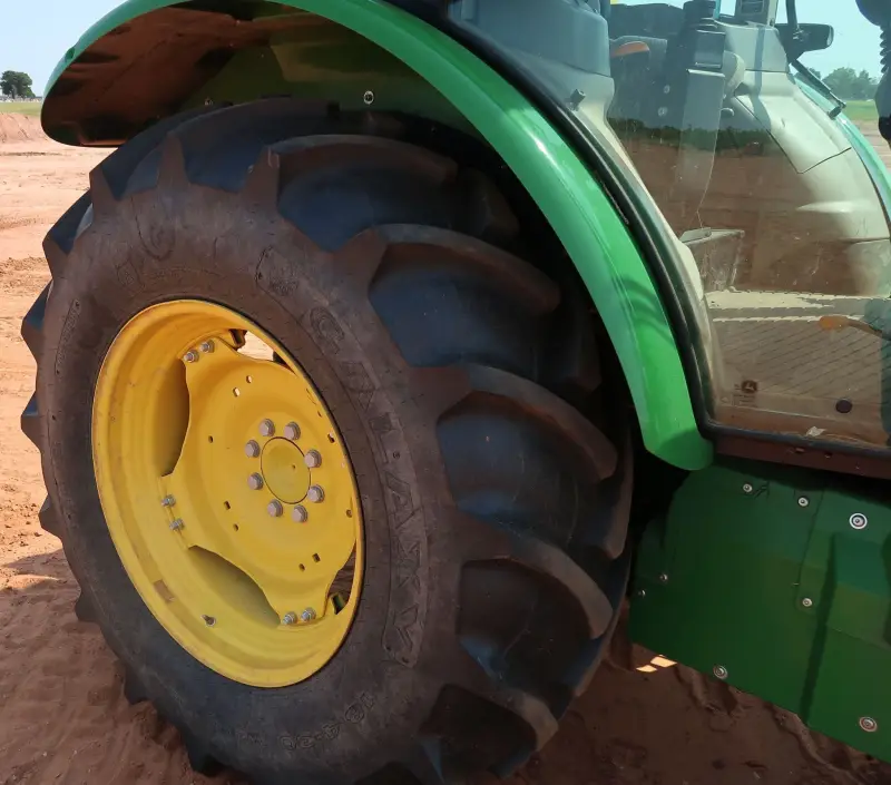 2018 John Deere 5100E photo 73