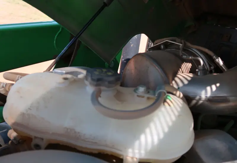 2018 John Deere 5100E photo 46