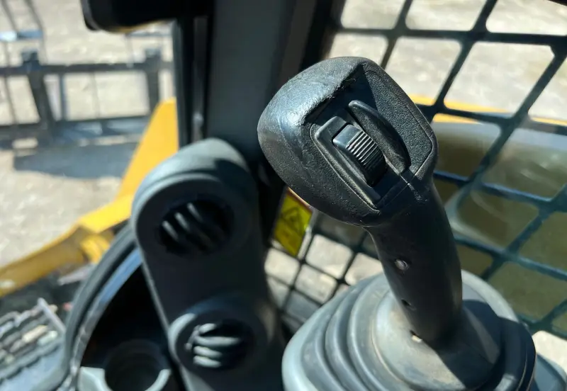 2018 Caterpillar 259D photo 15